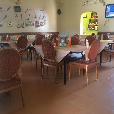 Suba Motel Kihihi Ngoại thất bức ảnh