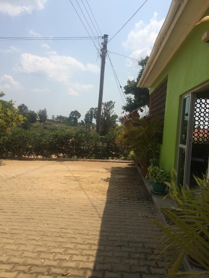 Suba Motel Kihihi Ngoại thất bức ảnh